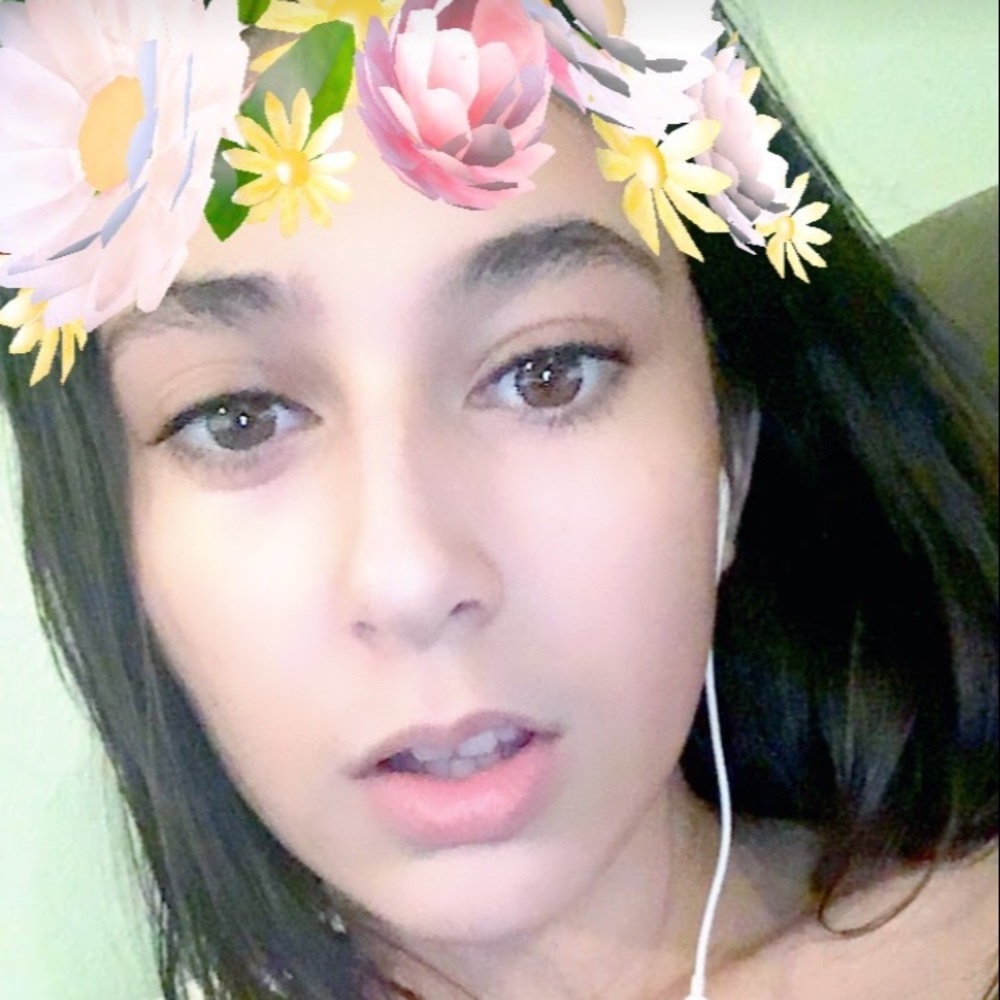 Meet your Posher, Juliana